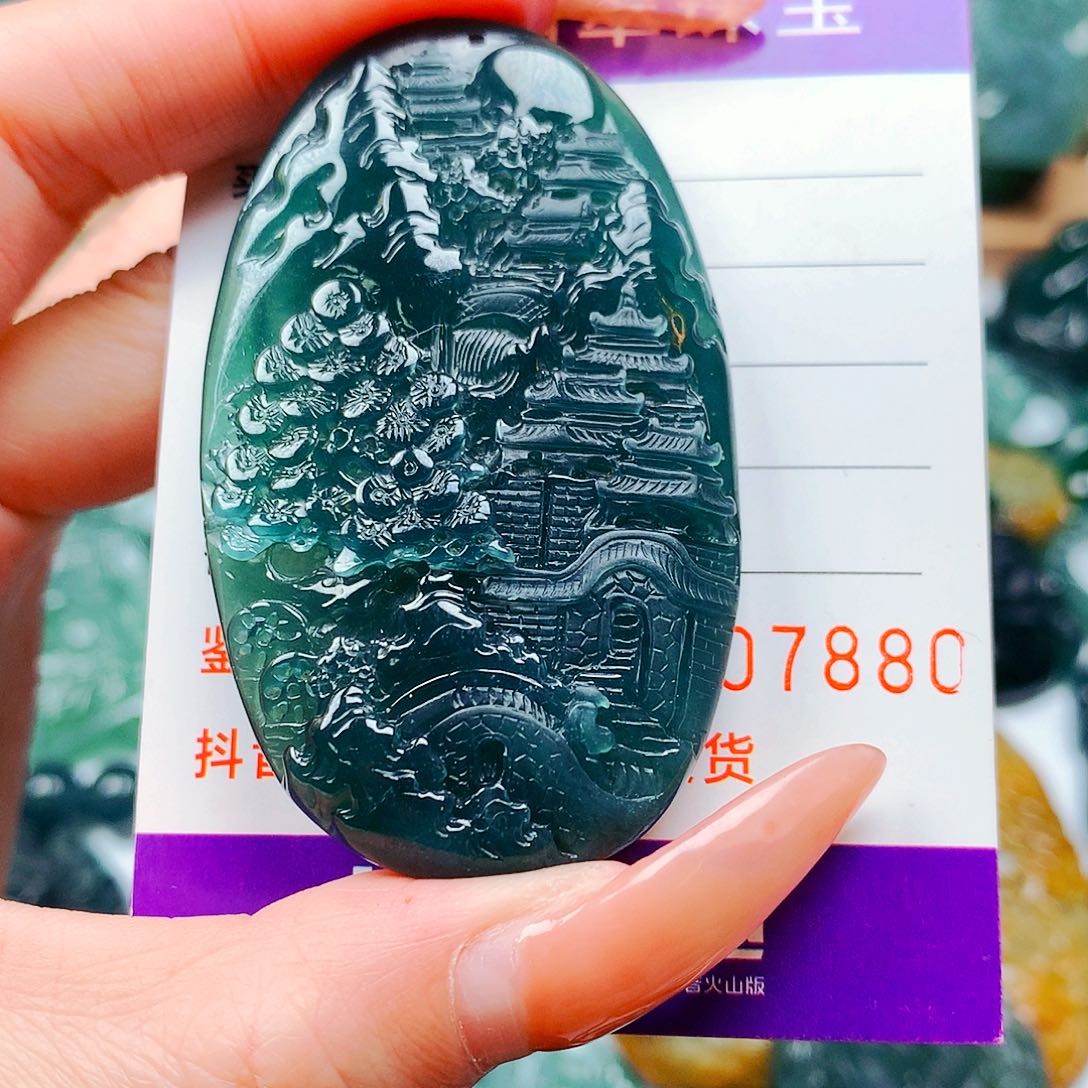 【闪购商品】翡翠颈饰未镶嵌纯天然A货翡翠