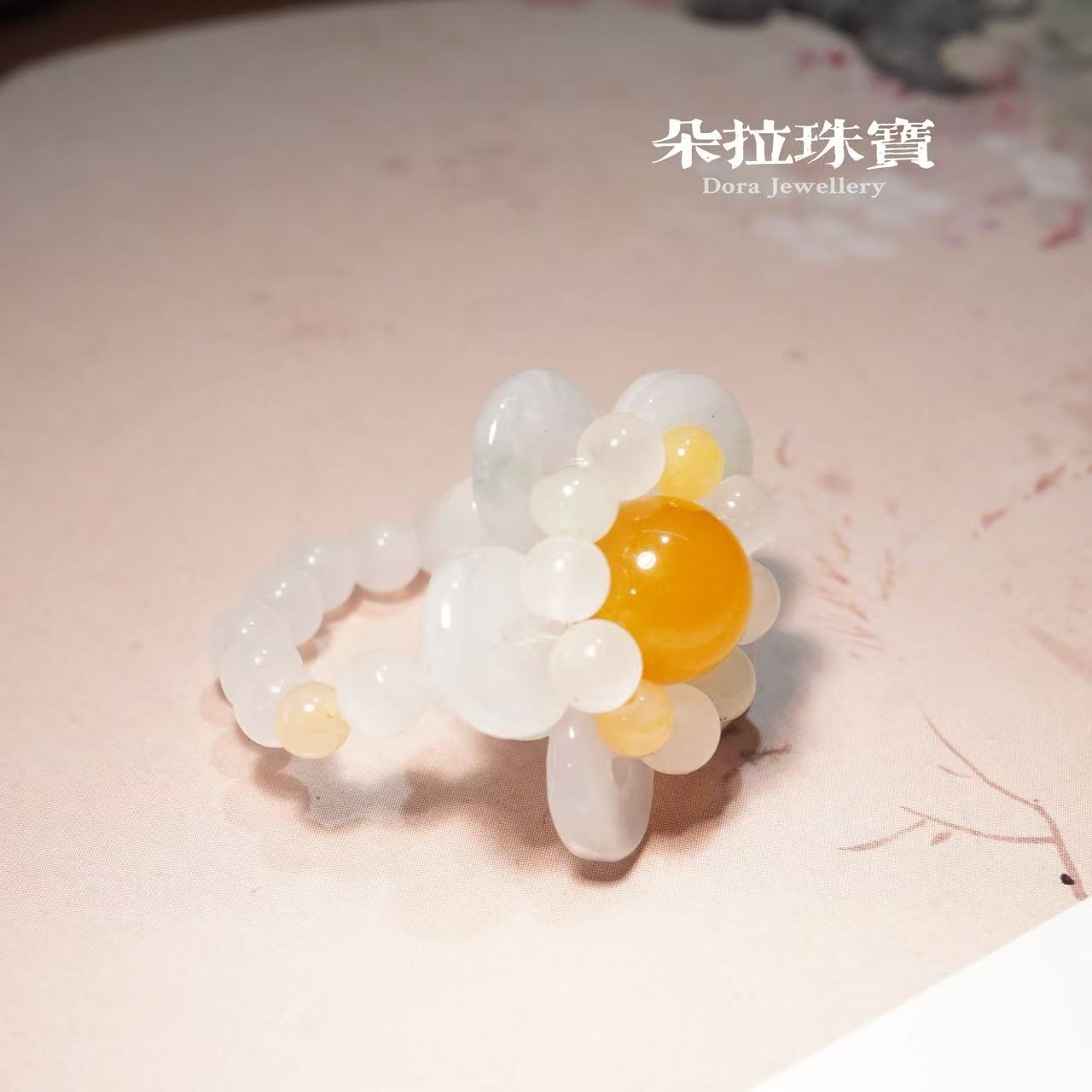 朵拉珠宝 3140 翡翠小花戒指  多样性发其一