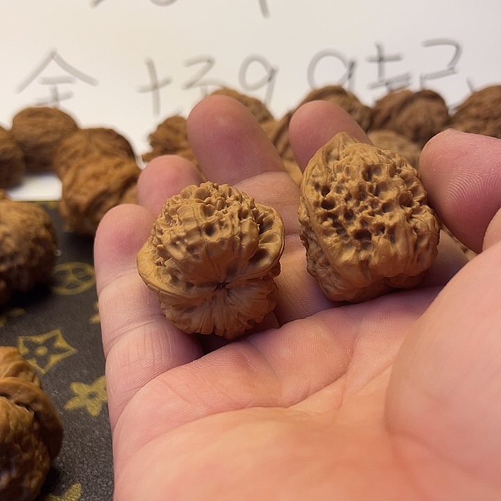 青***吊坠文玩核桃官帽