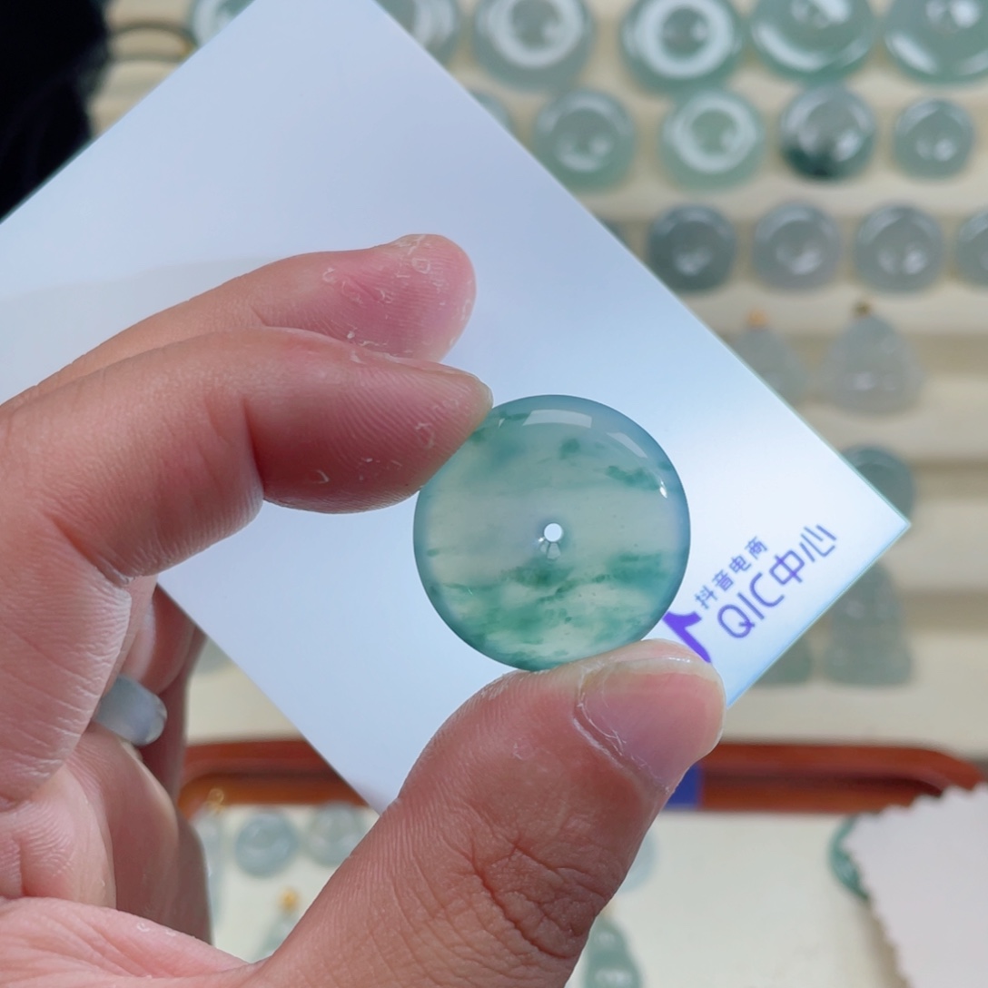 颈饰未镶嵌翡翠24.1/5.8