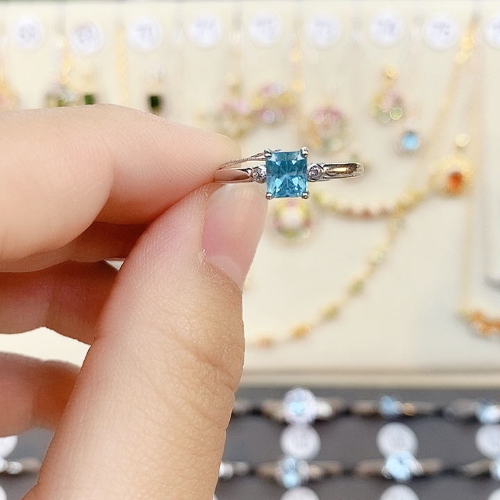 银S925镶嵌磷灰石戒指