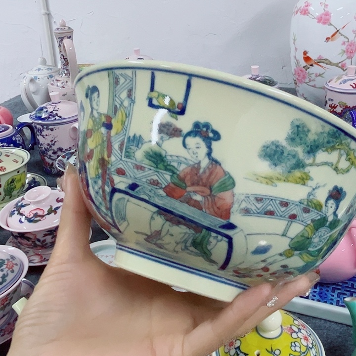 S***L景德镇陶瓷博物有限公司副