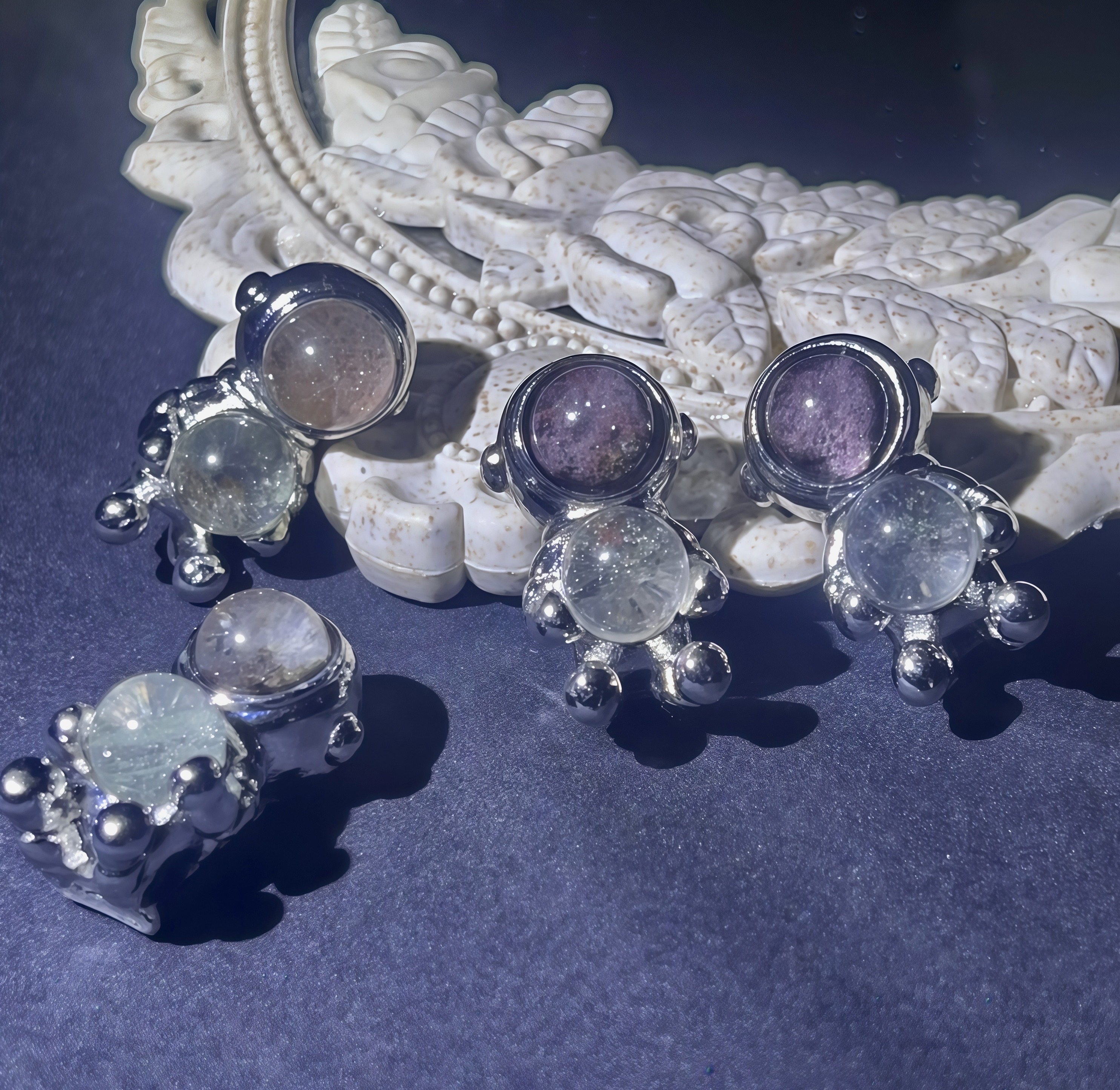 幽灵太空人吊坠 | 水晶+宇航员简约百搭