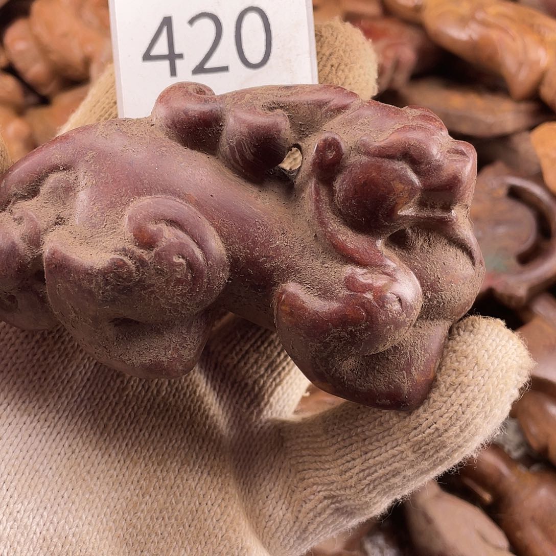 和田玉（糖玉）未镶嵌挂件