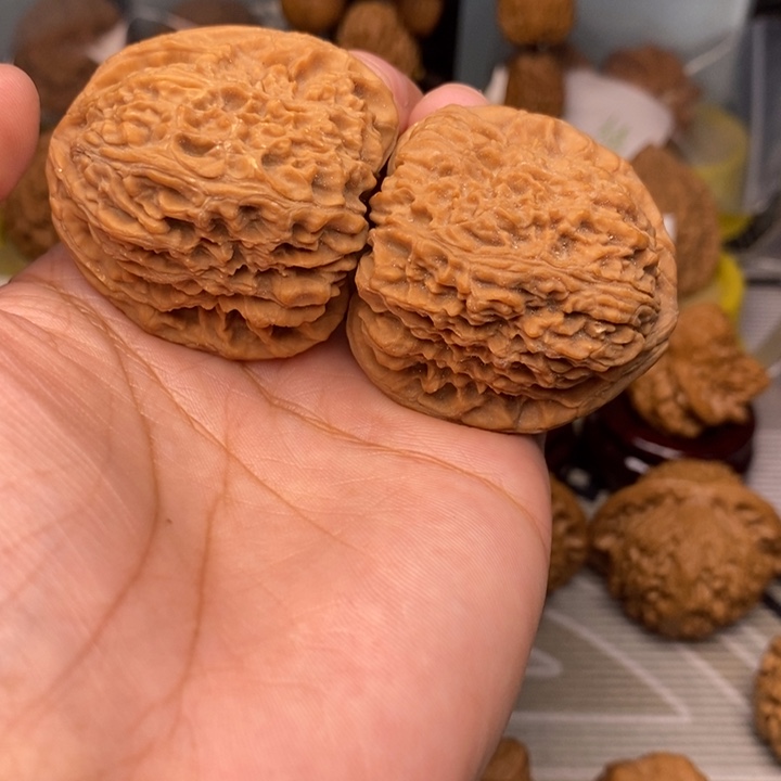 吊坠文玩核桃南疆石