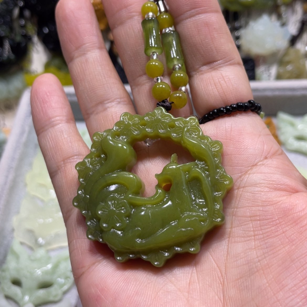 【闪购商品】岫玉颈饰未镶嵌8吊坠