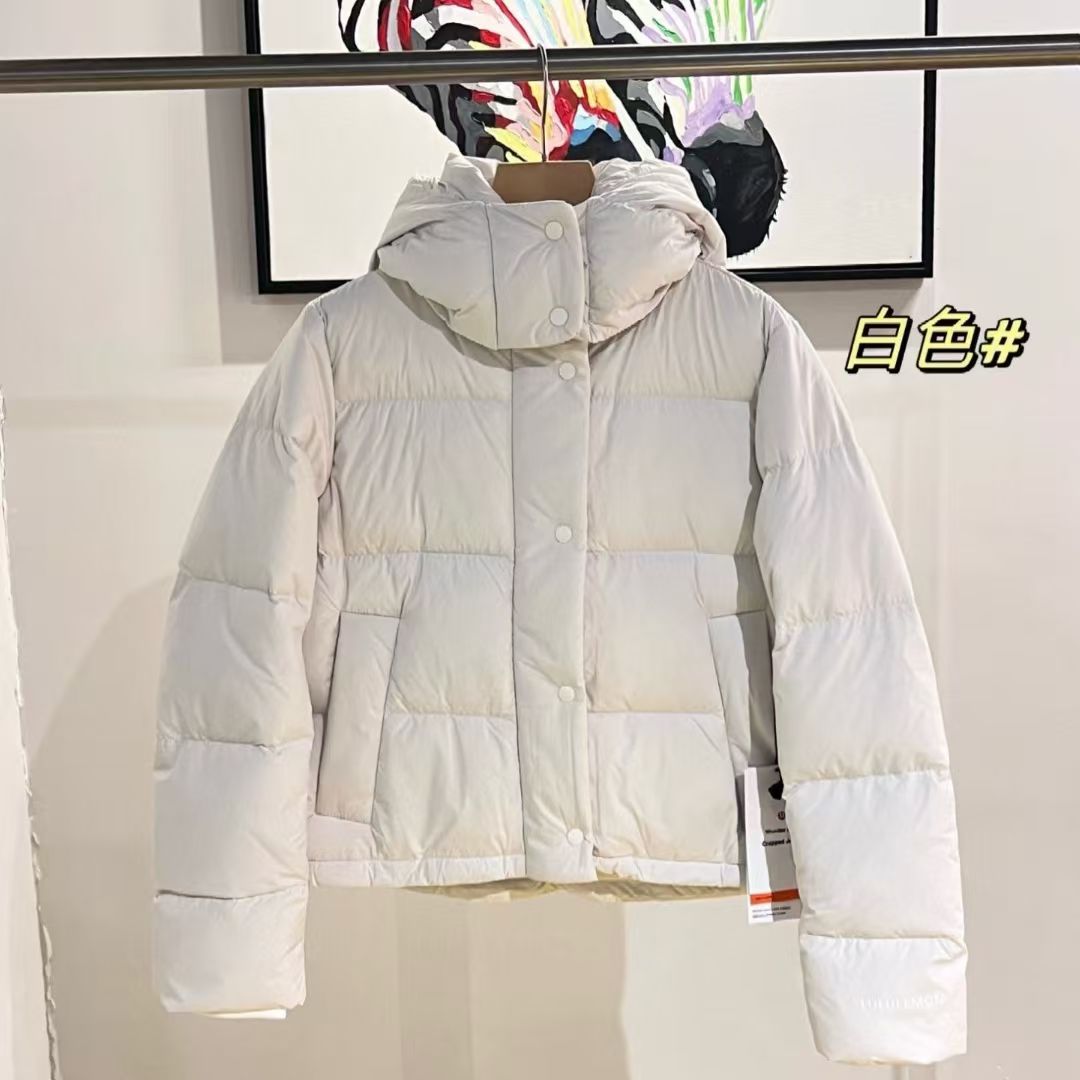 泡芙加厚休闲羽绒服秋冬冬季保暖女士连帽时尚女款白色短款轻薄