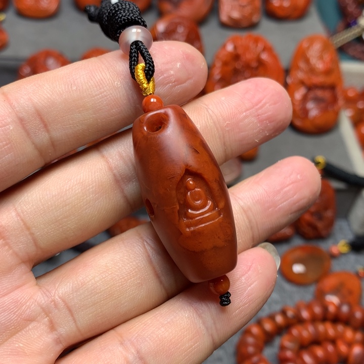 吊坠(不含链)未镶嵌南红玛瑙禅**为