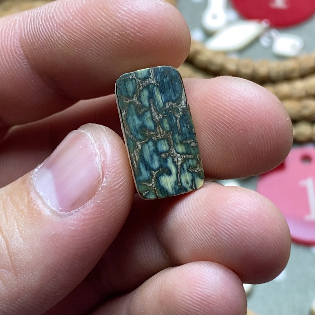 柏香籽/百香籽吊坠一字三通11*5.9*20.7左右