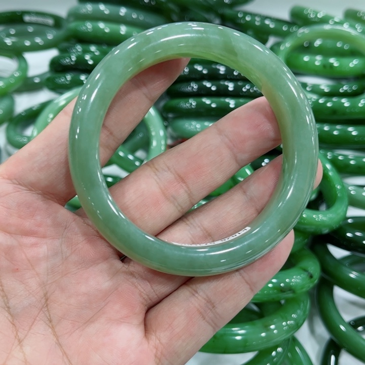 和田玉未镶嵌手镯顺**线57.8～0