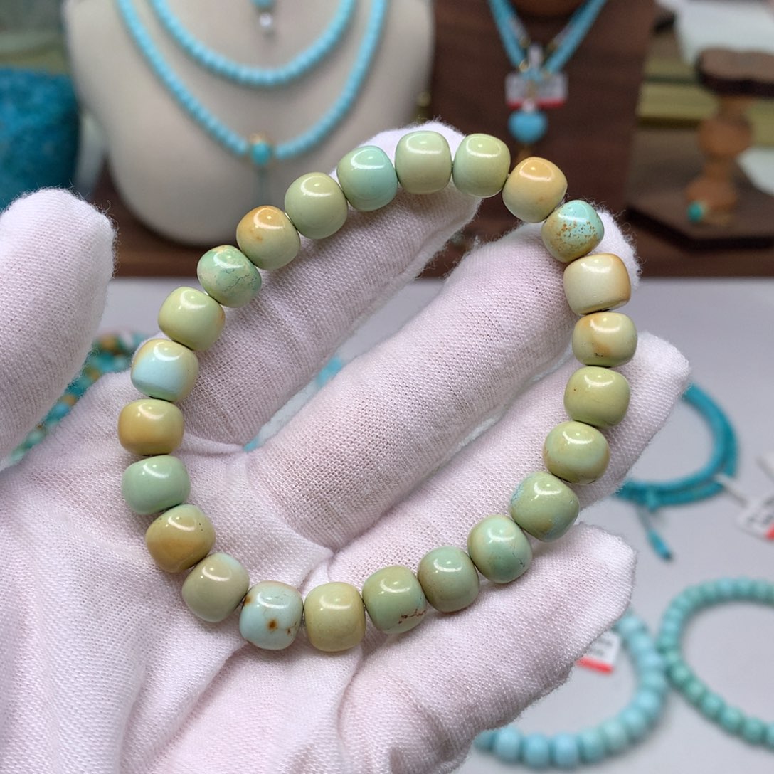 绿松石配饰未镶嵌