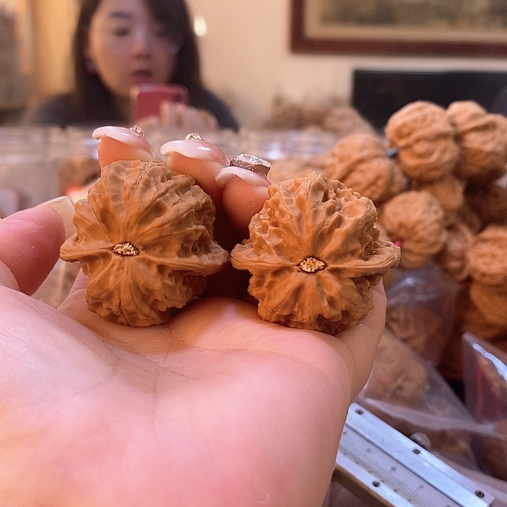 文玩核桃吊坠37刘老四