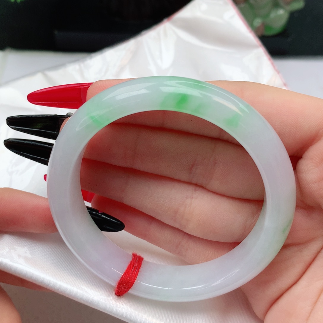 翡翠手镯未镶嵌正圈55