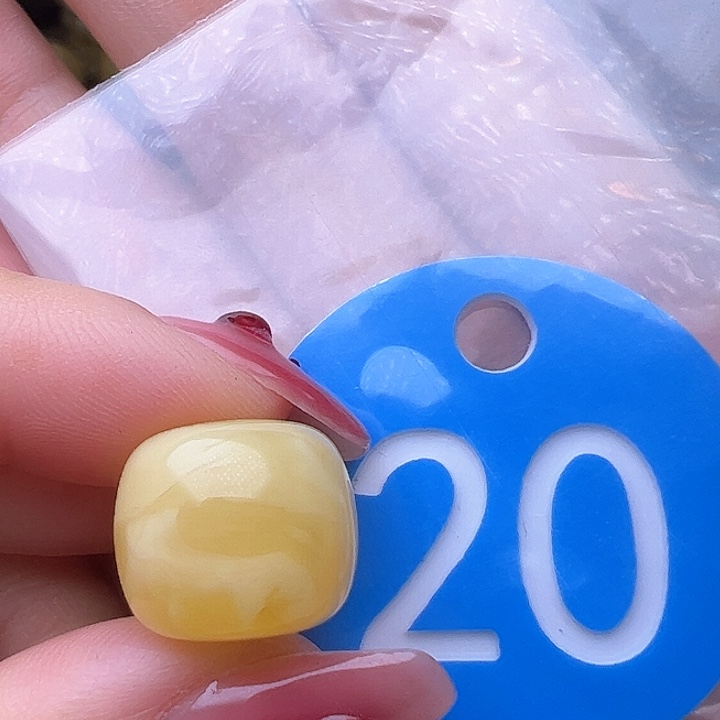 蜜蜡裸石未镶嵌14mm 老型