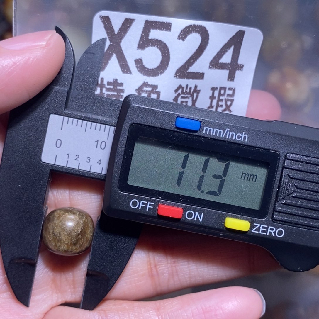 杳****金珀未镶嵌裸石未镶嵌琥珀蜜蜡裸石