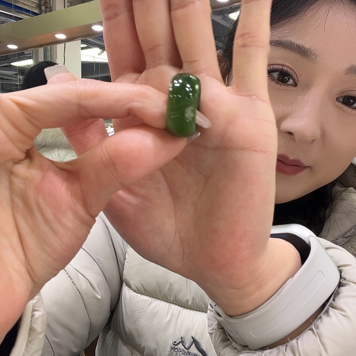 和田玉未镶嵌戒指