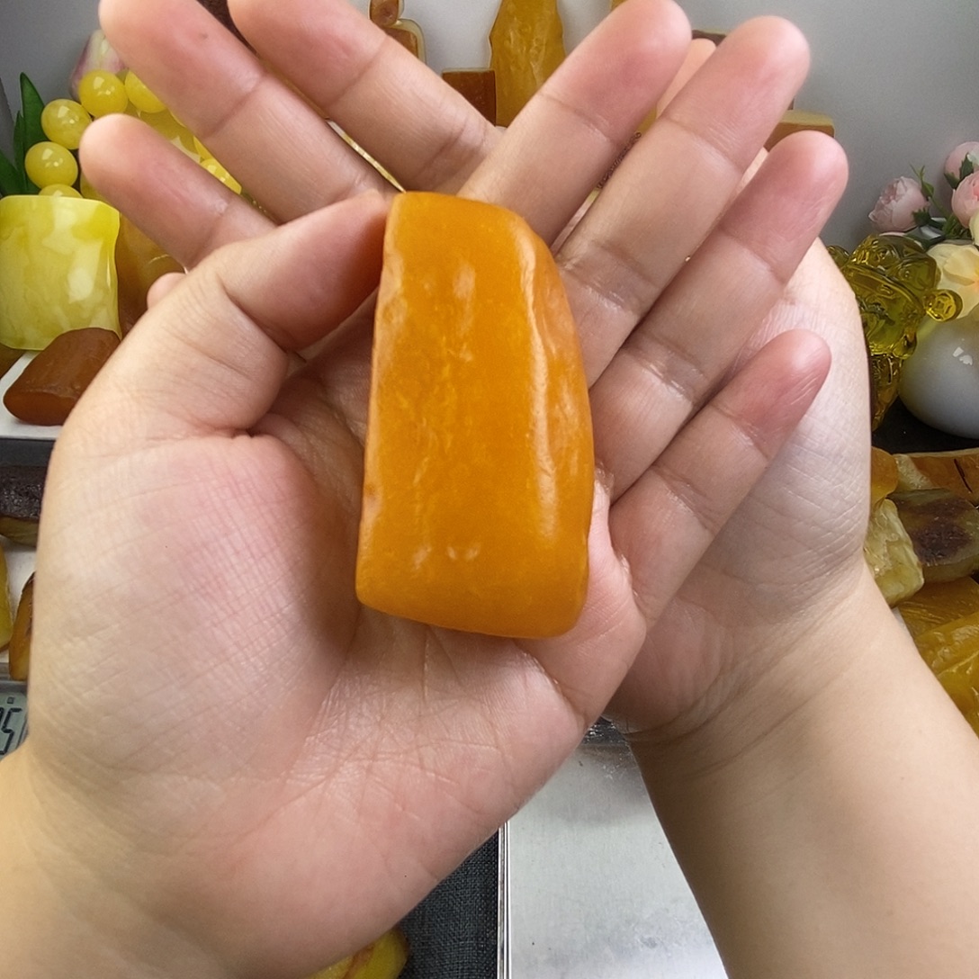 定制蜜蜡未镶嵌8878888888