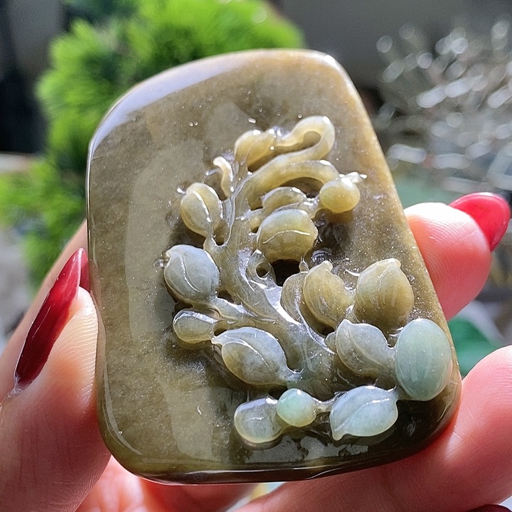 【闪购商品】翡翠未镶嵌颈饰花