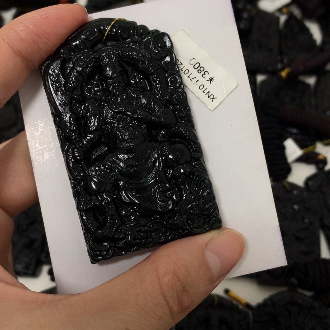 翡翠未镶嵌颈饰天然缅甸a货钢琴黑挂件