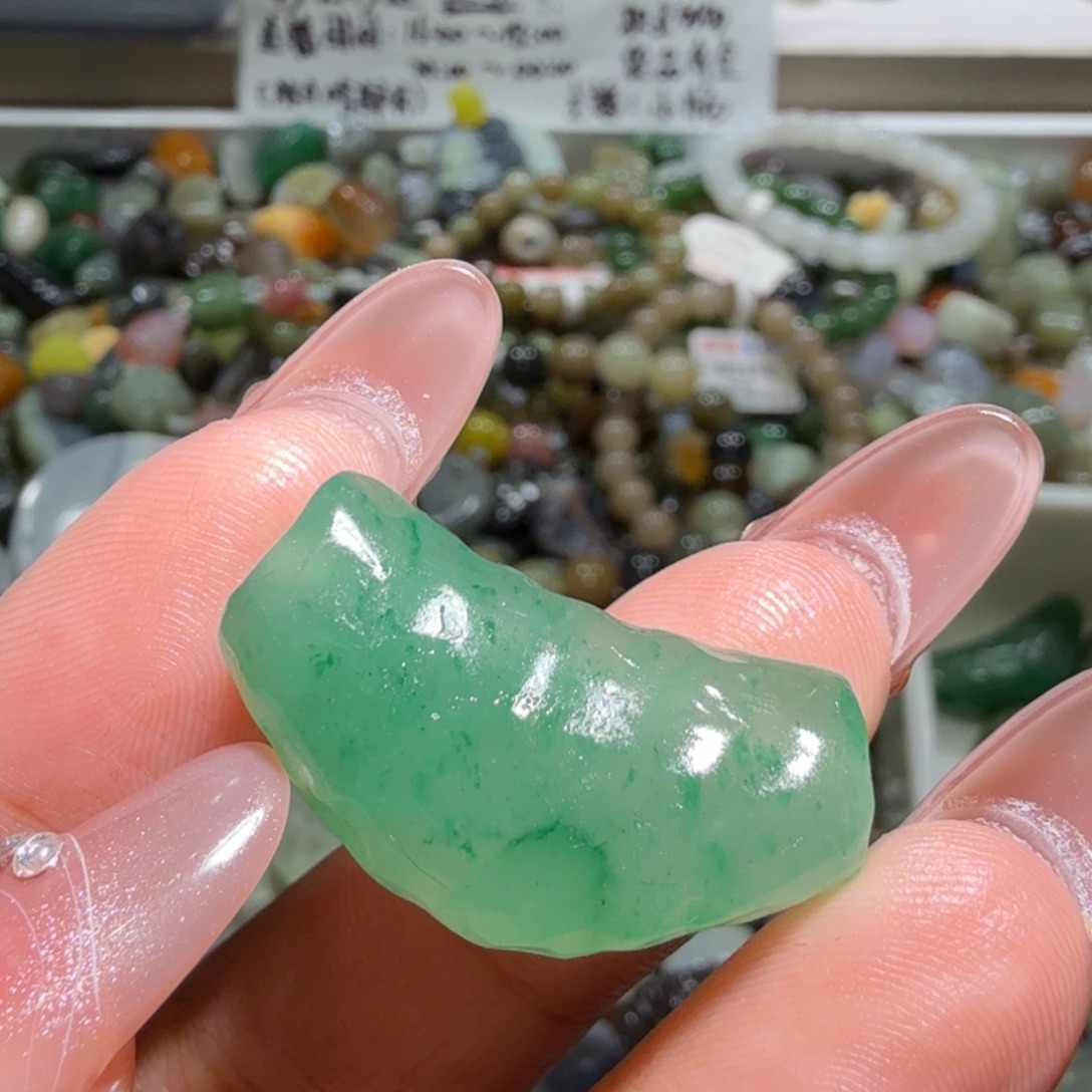 和田玉未镶嵌珠宝半成品