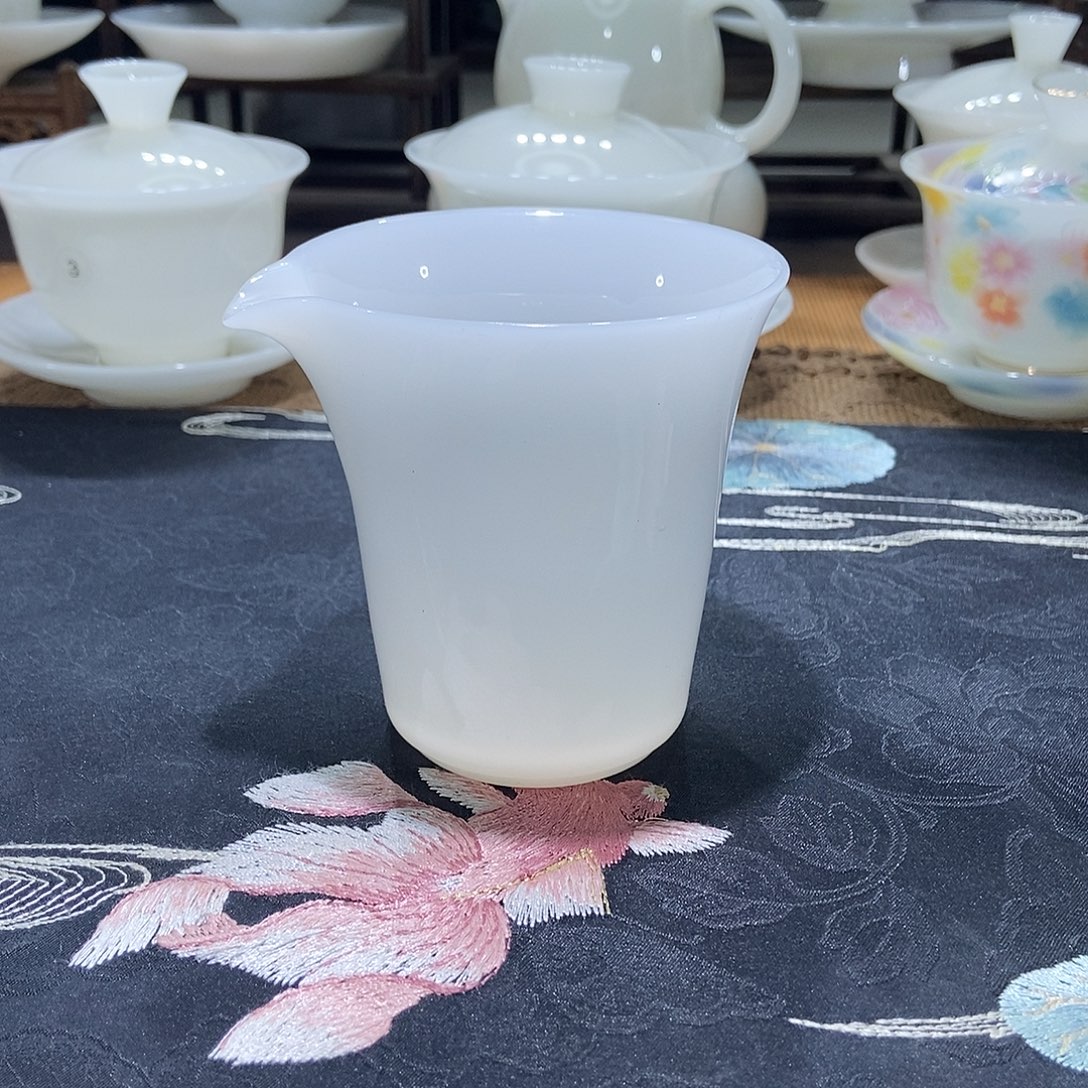 芙***皇在干嘛的我也睡啦一下午你都