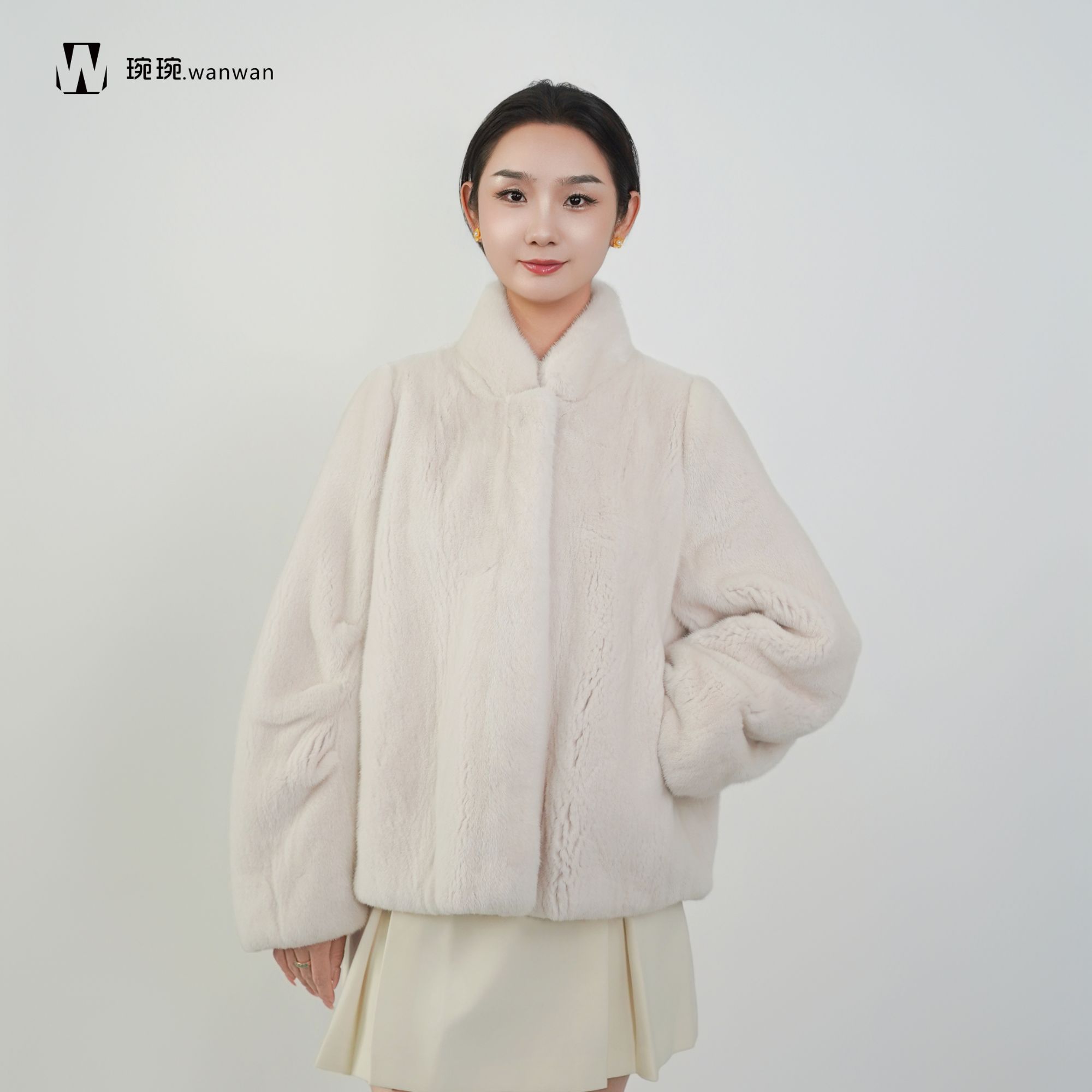 三髦【琬琬.wanwan】“弯弯的月亮”设计师进口水貂皮草外套