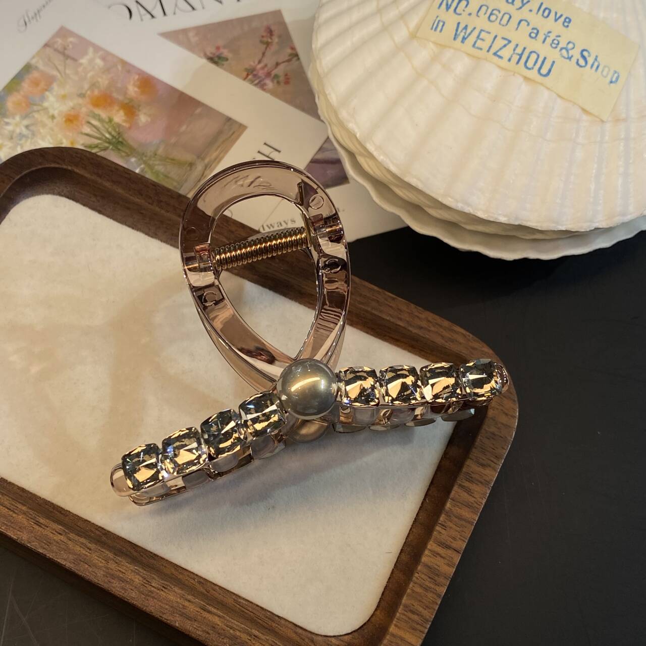 0701 8公分单珠方钻中爪透色