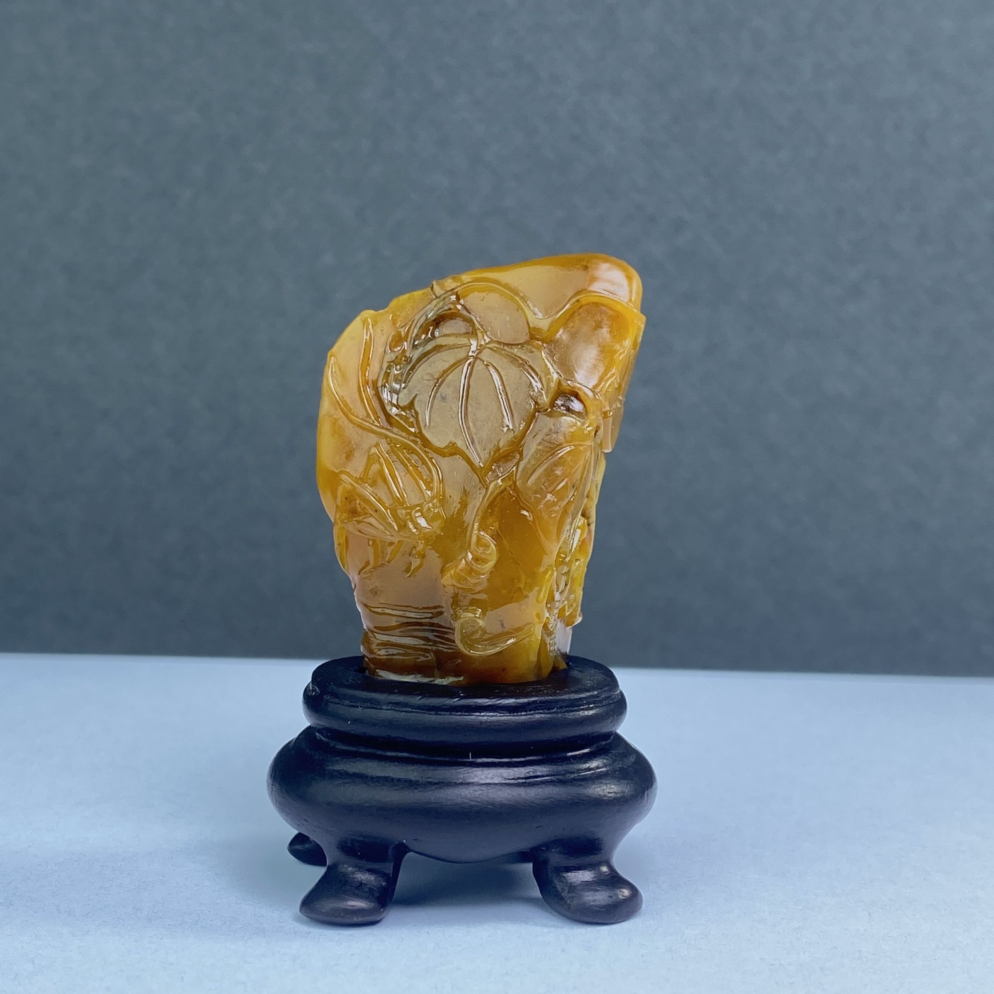 TW5024L 田黄石 多子多福