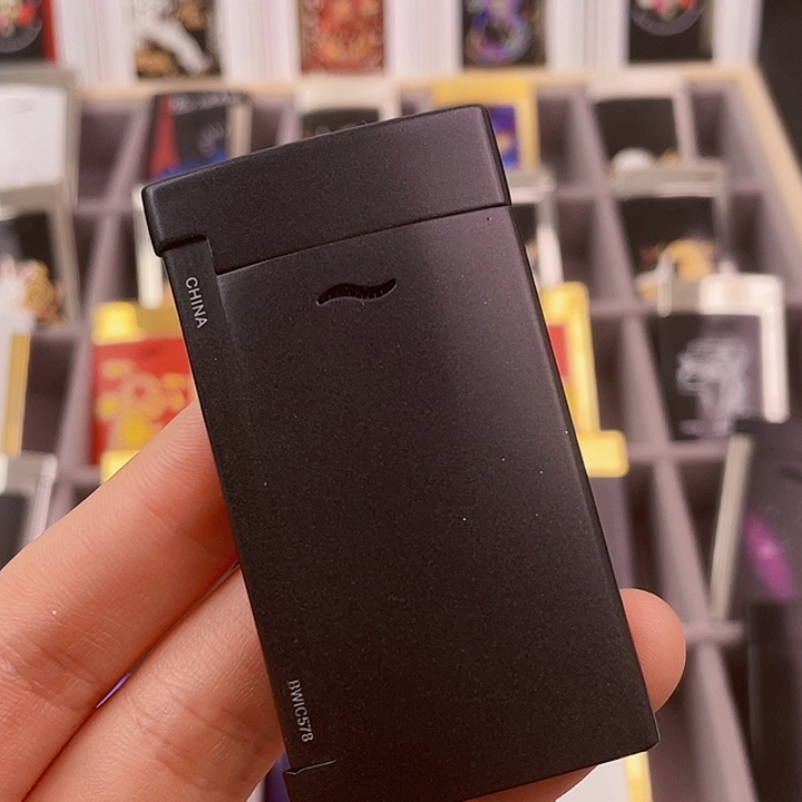 明铬哈哈哈哈哈哈哈哈哈