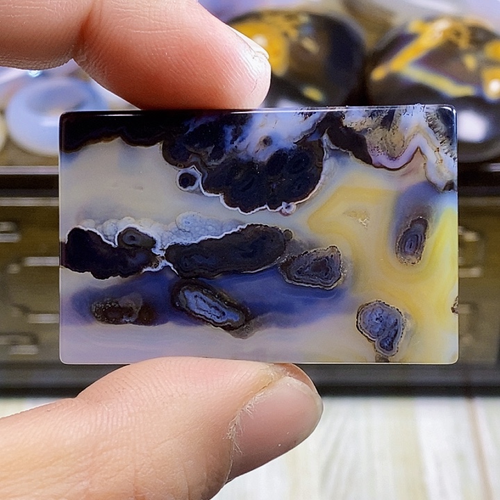 未镶嵌颈饰玛瑙/玉髓