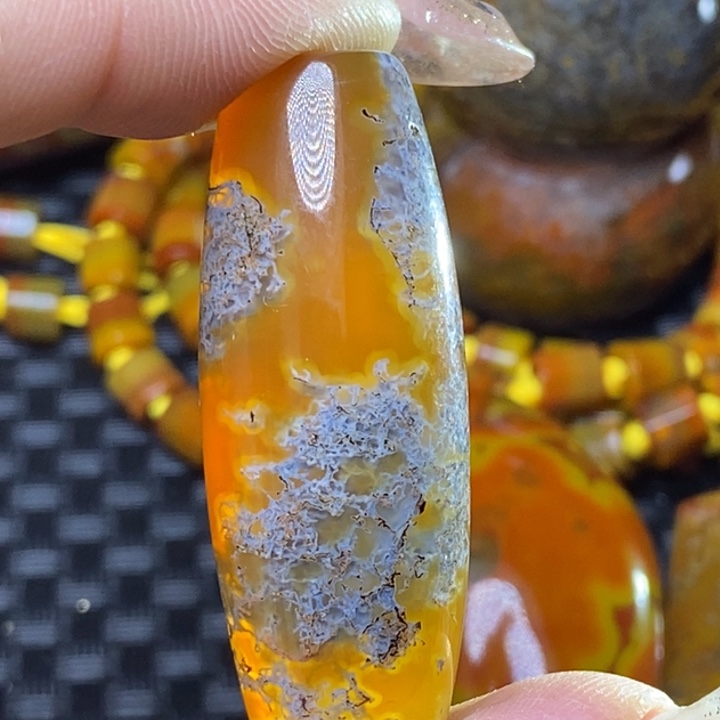 玛瑙/玉髓颈饰未镶嵌