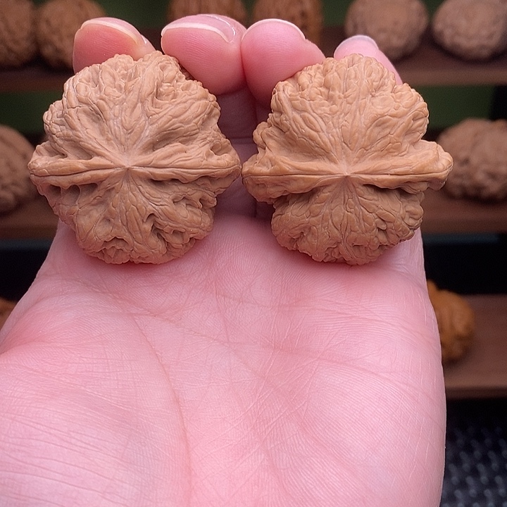 吊坠文玩核桃全品无修大粗筋