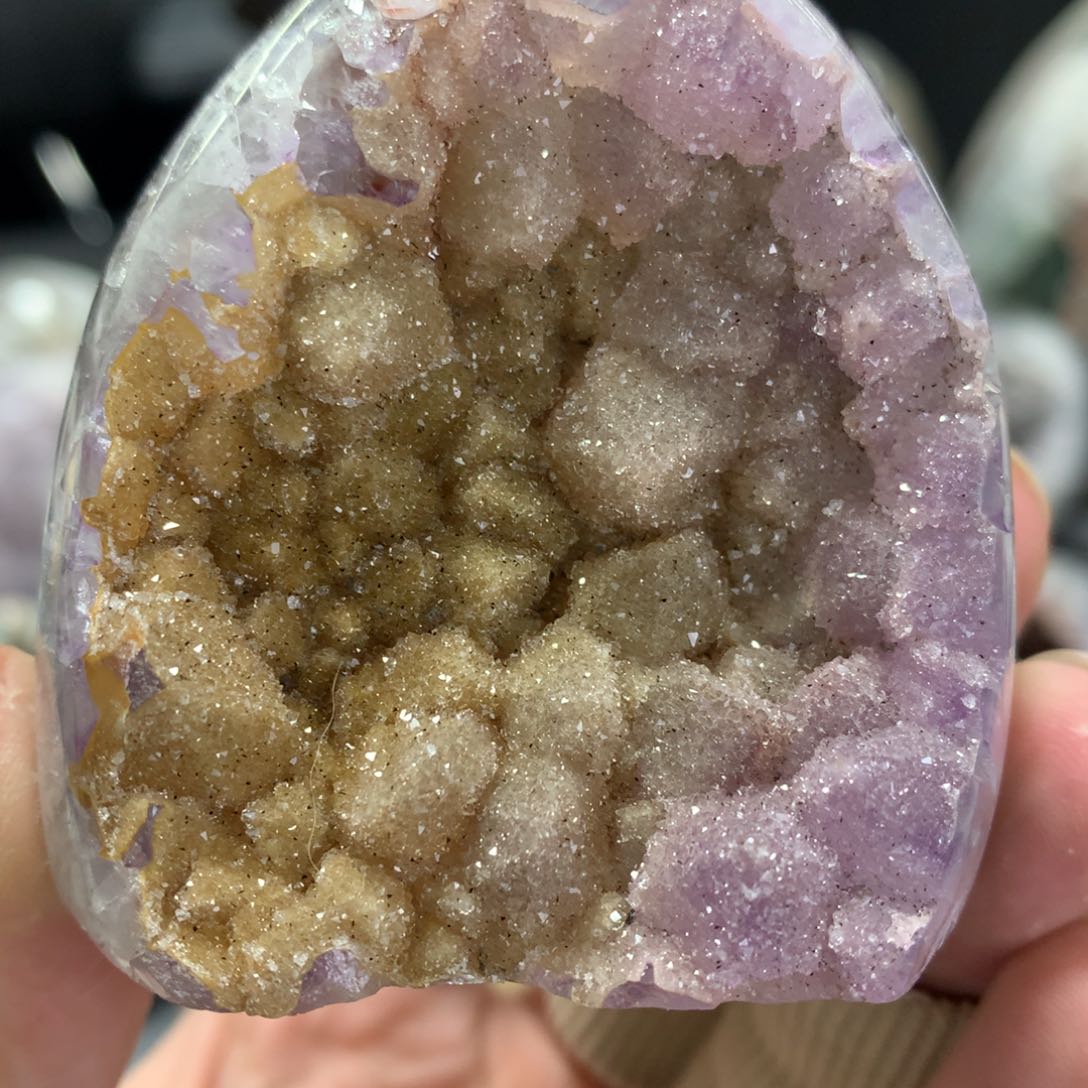 水晶大型摆件（非配饰）未镶嵌