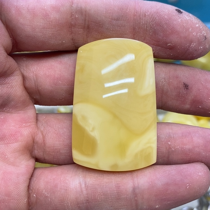 蜜蜡裸石未镶嵌吊坠