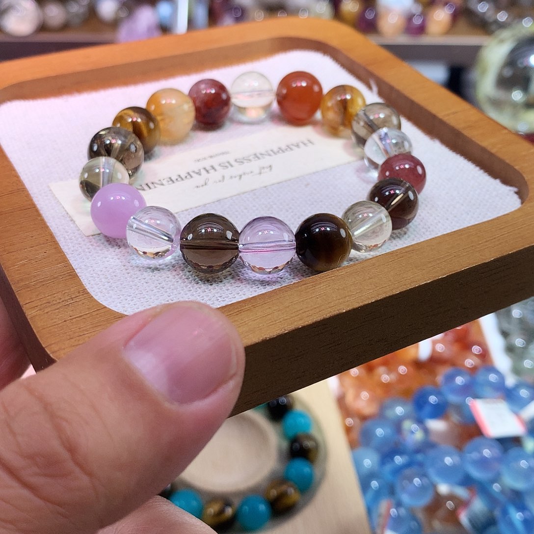 水晶手串未镶嵌多宝