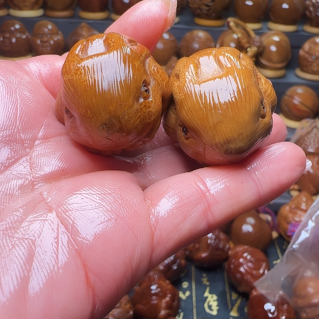 橄榄核手串/手链兔子