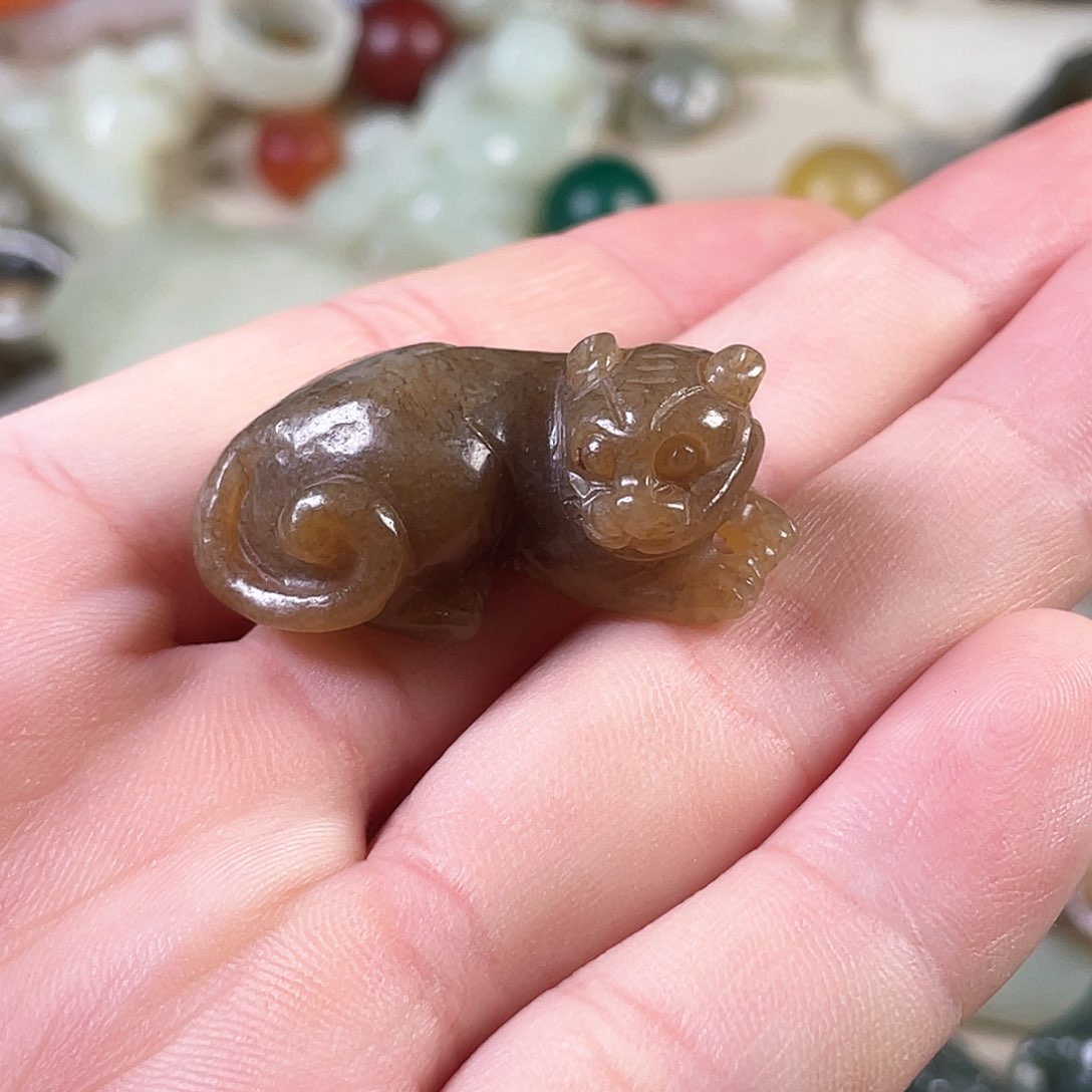 和田玉（糖玉）颈饰未镶嵌