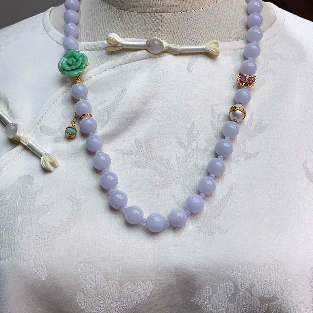 翡翠颈饰未镶嵌天然