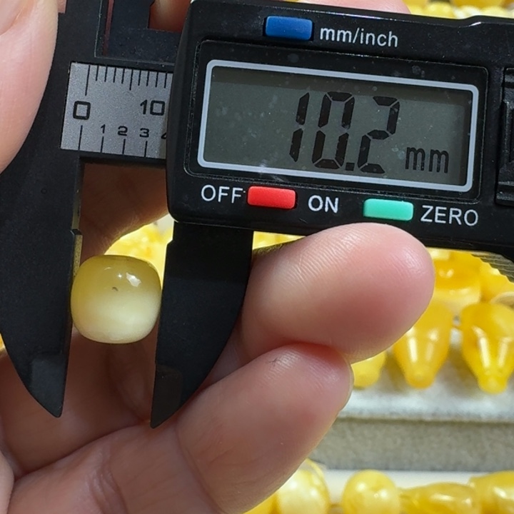 琥珀裸石未镶嵌老型17号杂