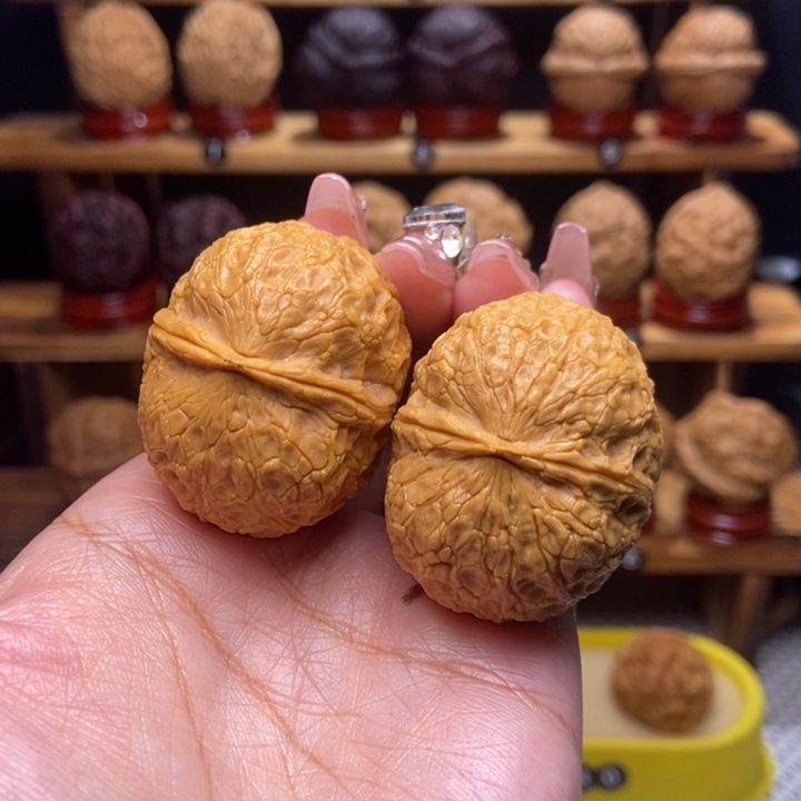 文玩核桃吊坠铁锤4