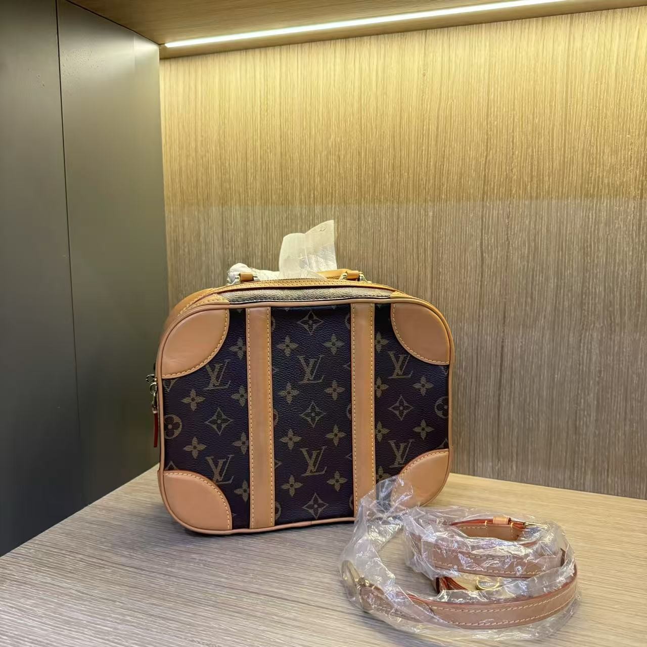95新 LouisVuitton/路易威登 乱乱子中古/女士/单肩包/93912