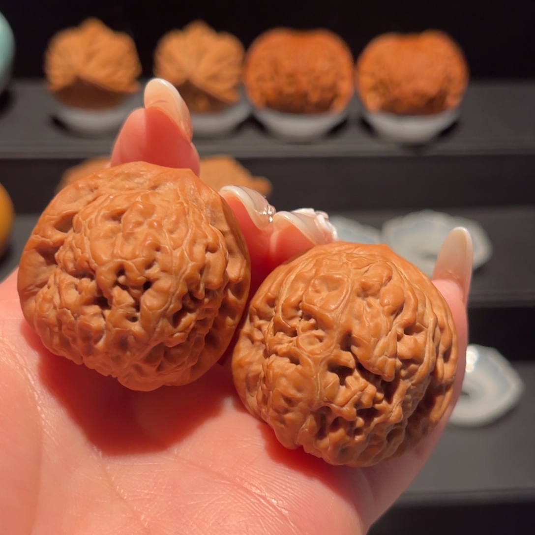 不***手金字塔肚38，精品大漏