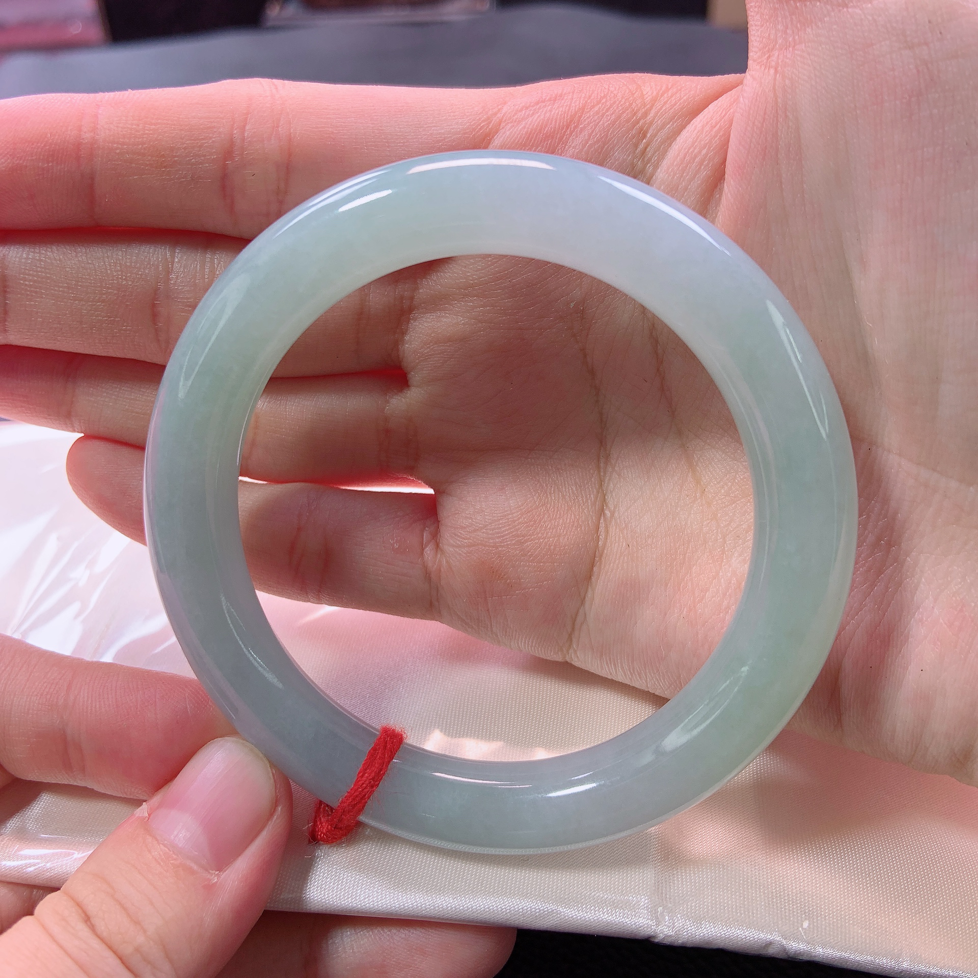 1360号缅甸天然A货翡翠56-57圈口糯冰果绿圆条手镯