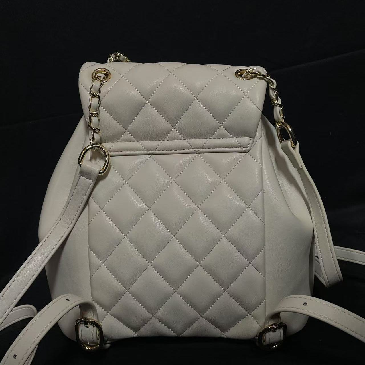 LQ-WITH-QUEEN真皮女包双肩小书包白色10898