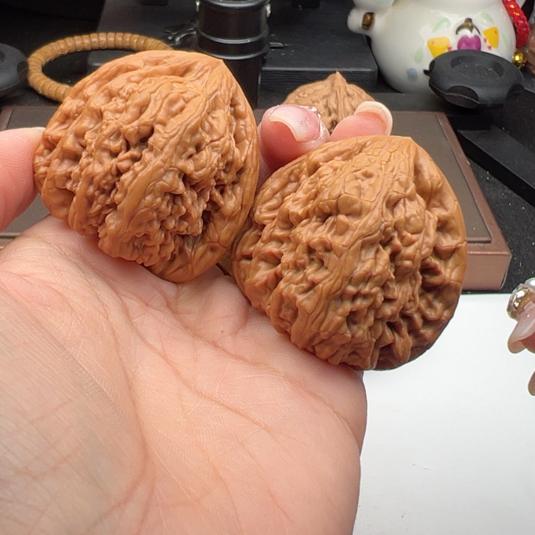 文玩核桃把件虎头王44