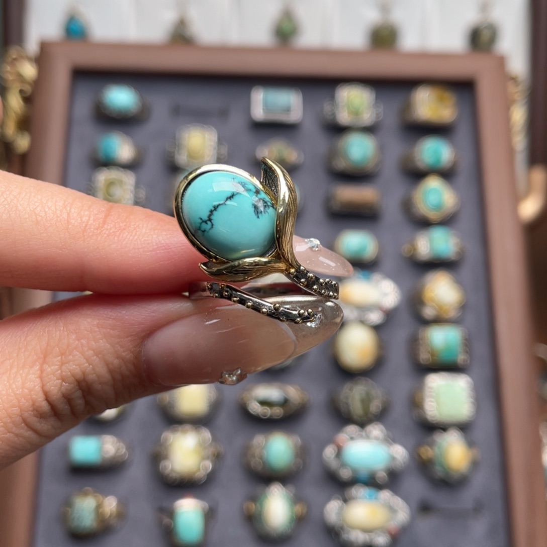 爱***希绿松石银S925镶嵌戒指