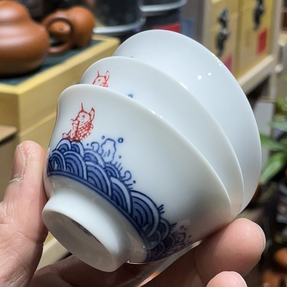 老茶器红鲤鱼杯，实用约25cc，三个一组（老物件，非完美品，慎拍！）