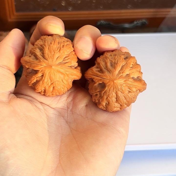 滕***厂把件文玩核桃铁锤