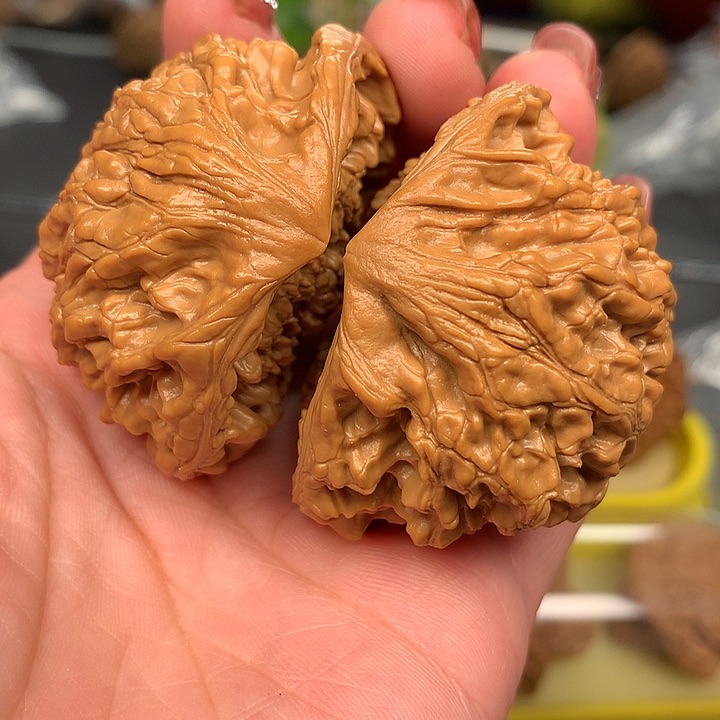 文玩核桃吊坠晴**月50蛇王太极八卦