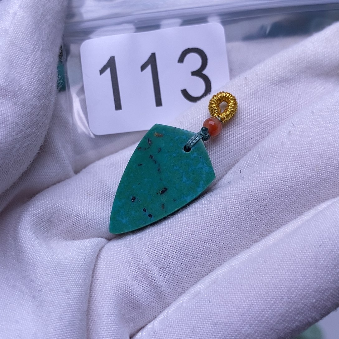 南红玛瑙未镶嵌珠宝半成品